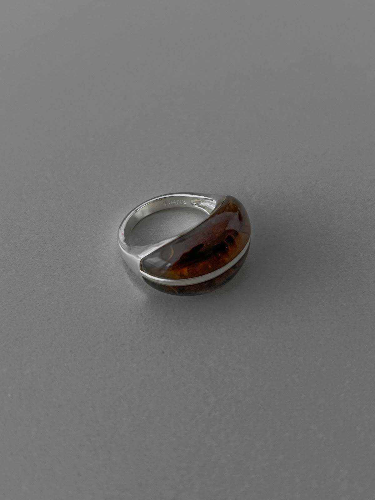 BOLD DOME RING [BROWN]