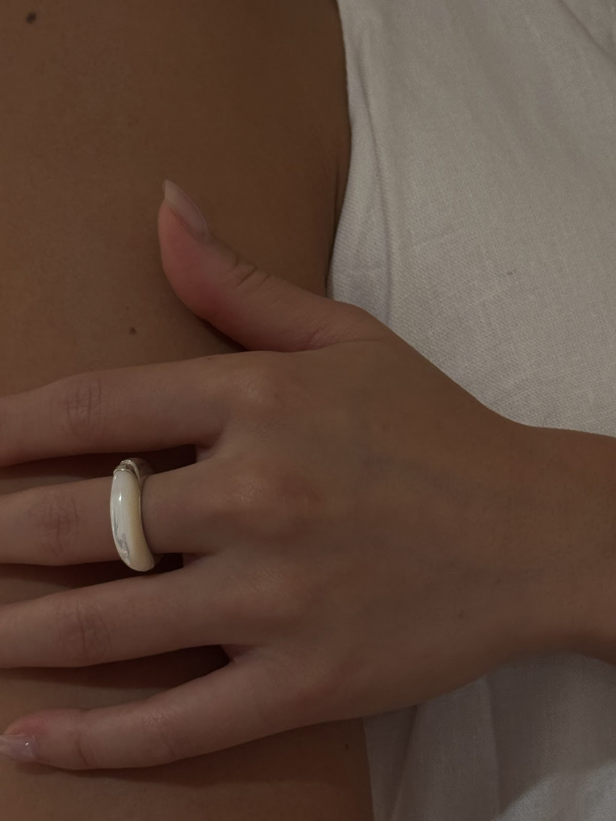 SLIM INLAY STACK RING [IVORY]
